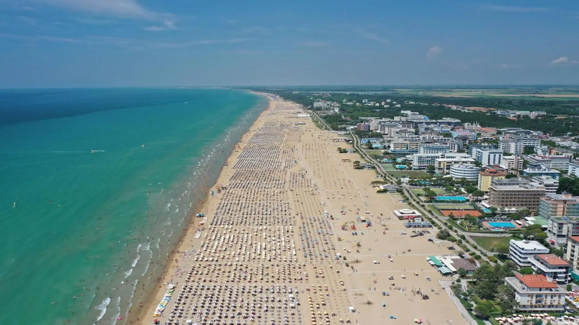 Nice Apartment With Private Garden And Parking Bibione 0*,